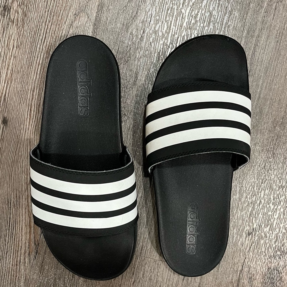 Adidas Adilette slide sandal